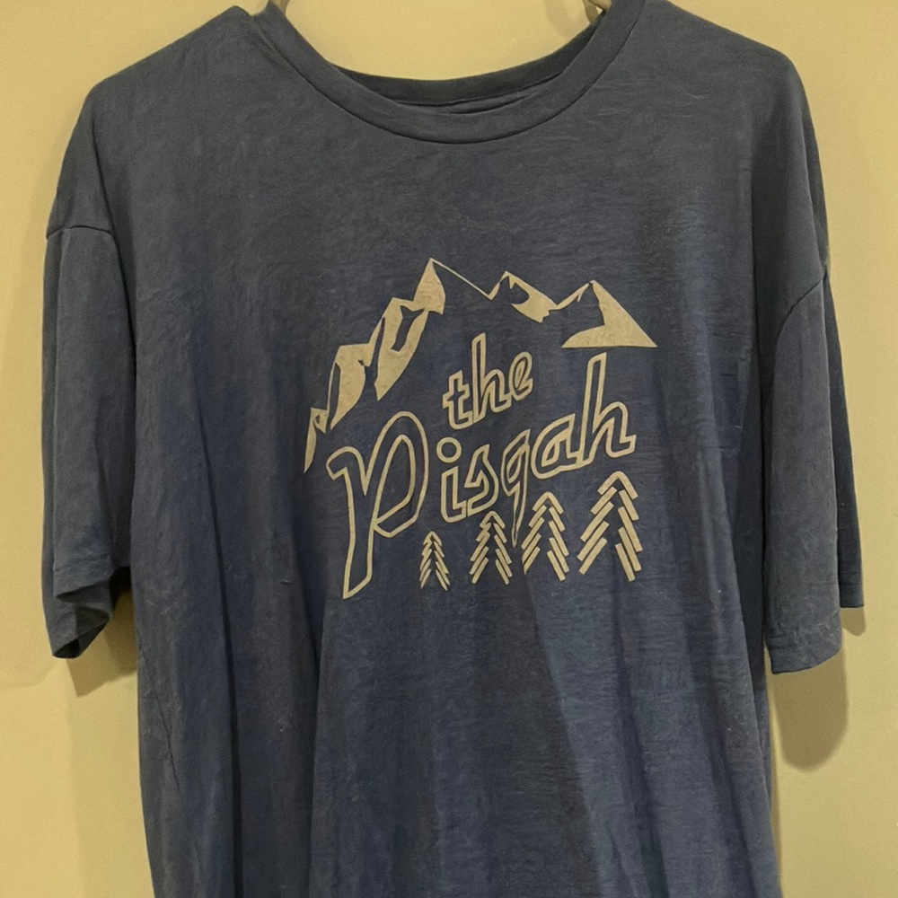 The Pisgah Forrest located in North Carolina. Size XL. The Hub is located near.